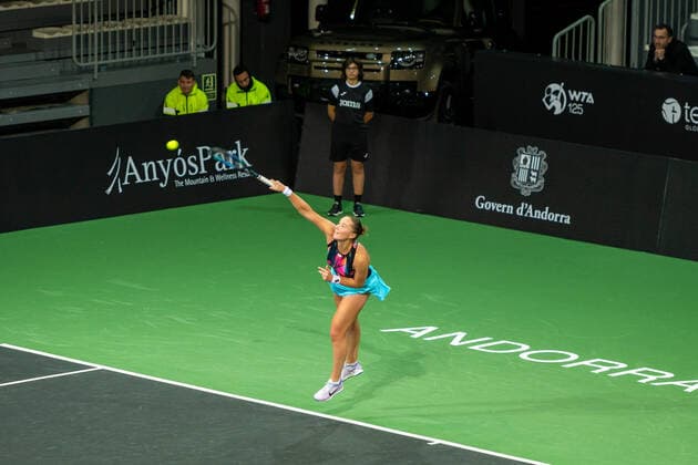 WTA, Tennis Damen Open Credit Andorra 2022 - WTA 125 - DAY 3 Alina Charaeva of Russia in action against Sabine Lisicki of Germany during the Credit Andorra Open Women s Tennis Association (WTA) tennis tournament at the Poliesportiu d Andorra in Andorra La Vella, Andorra on November 30, 2022 Andorra La Vella Andorra  Copyright: xMartinxSilvaxCosentinox originalFilename:silvacosentino-alinacha221130_npctu.jpg