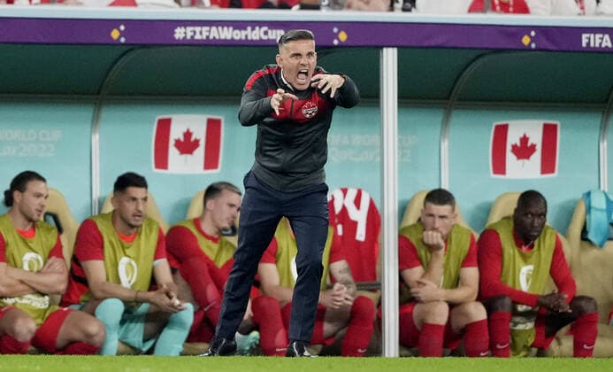 Mandatory Credit: Photo by Dave Shopland Shutterstock (13640369bg) Manager John Herdman of Canada shouts. Canada v Morocco, FIFA World Cup, WM, Weltmeisterschaft, Fussball 2022, Group F, Football, Al Thumama Stadium, Doha, Qatar - 01 Dec 2022 Editorial Use Only Canada v Morocco, FIFA World Cup 2022, Group F, Football, Al Thumama Stadium, Doha, Qatar - 01 Dec 2022 Editorial Use Only  Copyright: xDavexShopland Shutterstockx 13640369bg