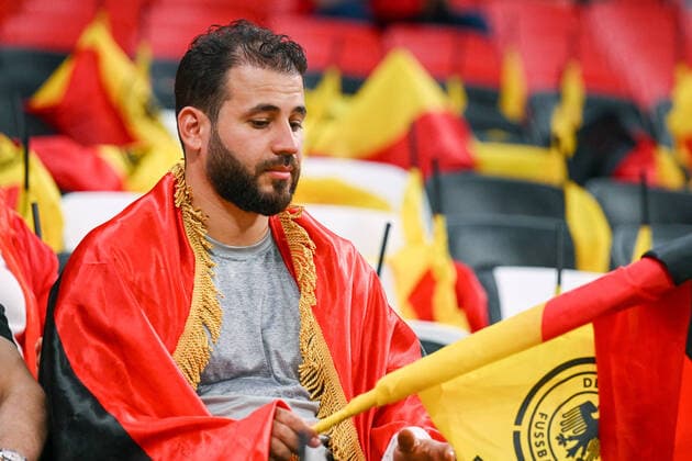 FUSSBALL WM 2022 VORRUNDE GRUPPE E Costa Rica - Deutschland 01.12.2022 Ein deutscher Fan ist enttaeuscht. *** FOOTBALL WORLD CUP 2022 PRE-ROUND GROUP E Costa Rica Germany 01 12 2022 A German fan is disappointed