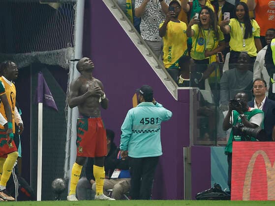 Sport Bilder des Tages Vincent Aboubakar of Cameroon celebrates a goal today, in a group stage match of the Qatar 2022 Soccer World Cup between Cameroon and Brazil at the Lusail stadium, Qatar 02 December 2022. Soccer World Cup 2022: Cameroon - Brazil !ACHTUNG: NUR REDAKTIONELLE NUTZUNG!  Copyright: xJosexMendezx GR5522 20221202-183e70719cddba97ac6cb2498c286ba3c46b8ab3