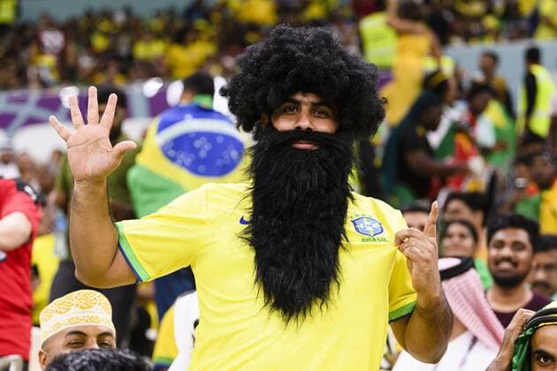 RECORD DATE NOT STATED FIFA World Cup, WM, Weltmeisterschaft, Fussball Qatar 2022 Cameroon vs Brazil Fans o Aficion during the game Cameroon vs Brazil, Corresponding to Group G of the FIFA World Cup Qatar 2022, at Lusail Stadium, Lusail, Doha, on December 02, 2022. <br><br> Fans o Aficion durante el partido Camerun vs Brasil, correspondiente al Grupo G de la Copa Mundial de la FIFA Qatar 2022, en el Estadio Lusail, Lusail, Doha, el 02 de Diciembre de 2022. LUSAIL DOHA QATAR  Copyright: xMarcioxMachadox 20221202_1823