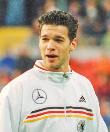 RECORD DATE NOT STATED Aus Länderspiel Saison 1998 99 Deutschland - Schottland 0:1 am 28.04.1999 im Weserstadion zu Bremen. Im Foto: Michael Ballack DFB Ers. Spieler *** From international match season 1998 99 Germany Scotland 0 1 on 28 04 1999 in Weserstadion to Bremen In the photo Michael Ballack DFB Ers player