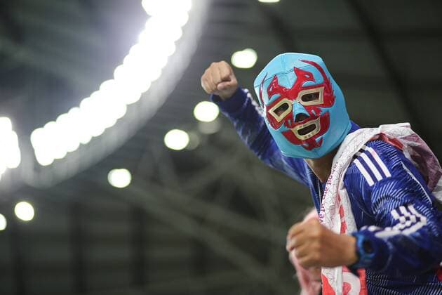 Mandatory Credit: Photo by Michael Zemanek Shutterstock (13647776k) Japan fans before the start of the match Japan v Croatia, FIFA World Cup, WM, Weltmeisterschaft, Fussball 2022, Round of 16, Football, Al Janoub Stadium, Al Wakrah, Qatar - 05 Dec 2022 Editorial Use Only Japan v Croatia, FIFA World Cup 2022, Round of 16, Football, Al Janoub Stadium, Al Wakrah, Qatar - 05 Dec 2022 Editorial Use Only  Copyright: xMichaelxZemanek Shutterstockx 13647776k