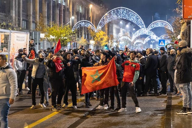 The atmosphere is getting a bit grimmer in the center of Brussels, during celebrations after a soccer game between the 1 8 final game between Morocco and Spain, at the FIFA 2022 World Cup, on Tuesday 06 December 2022. JAMESxARTHURxGEKIERE  x55356144x