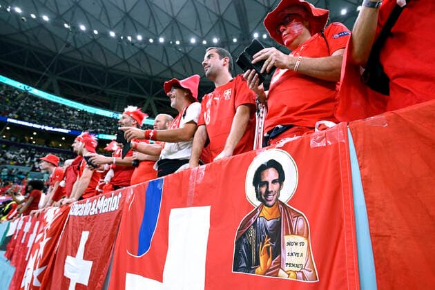 Fans Team Schweiz FIFA World Cup, WM, Weltmeisterschaft, Fussball 2022 in Katar Achtelfinale Portugal - Schweiz 5 : 1 am 06.12 .2022 im Lusail Stadion DFL REGULATIONS PROHIBIT ANY USE OF PHOTOGRAPHS as IMAGE SEQUENCES and or QUASI-VIDEO *** Fans Team Switzerland FIFA World Cup 2022 in Qatar Round of 16 Portugal Switzerland 5 1 on 06 12 2022 at Lusail Stadium DFL REGULATIONS PROHIBIT ANY USE OF PHOTOGRAPHS as IMAGE SEQUENCES and or QUASI VIDEO Copyright: xLacixPerenyix
