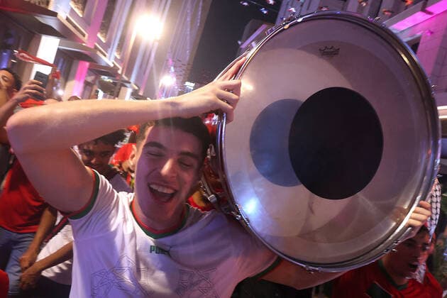 Morocco supporters - FIFA World Cup, WM, Weltmeisterschaft, Fussball Qatar 2022 Morocco fans celebrate after their team s victory against Spain in the 2022 Qatar World Cup Round of 16, in Doha, Qatar, on December 6, 2022. GoranxStanzl PIXSELL