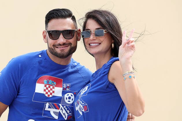 PXL_QATAR 2022 _Croatian fans Good atmosphere of Croatian fans in front of the Hilton Doha hotel for support the Croatia national team, Nationalteam before the Qatar World Cup quarter-final match in against Brazil, in Doha, Qatar, on December 9, 2022. GoranxStanzl PIXSELL