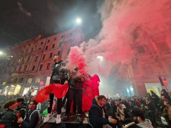 Milan - Morocco fans celebrate after their victory against Portugal at the Qatar 2022 World Cup Editorial Usage Only  Copyright: xMAURIZIOxMAULEx xIPAx 0196379810st