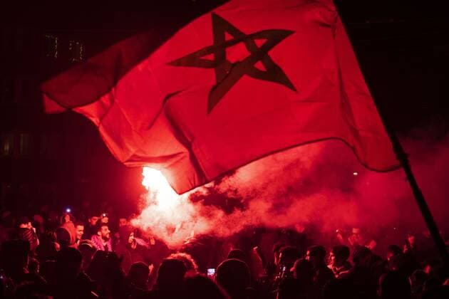THE HAGUE - Moroccan football supporters after the match between Morocco and Portugal at the World Cup in Qatar. ANP OLAF KRAAK netherlands out - belgium out Amsterdam xVIxxIVx *** THE HAGUE Moroccan football supporters after the match between Morocco and Portugal at the World Cup in Qatar ANP OLAF KRAAK netherlands out belgium out Amsterdam xVIxxIVx 459219102 originalFilename: 0196382808st.jpg