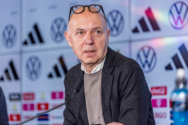 Sport Themen der Woche KW50 Sport Bilder des Tages DFB Pressekonferenz, DFB Campus, Frankfurt, 13.12.2022 Bernd Neuendorf (DFB Präsident), DFB Pressekonferenz, Frankfurt, DFB Campus, 13.12.2022 *** DFB Press Conference, DFB Campus, Frankfurt, 13 12 2022 Bernd Neuendorf DFB President , DFB Press Conference, Frankfurt, DFB Campus, 13 12 2022 Copyright: xBEAUTIFULxSPORTS Gawlikx