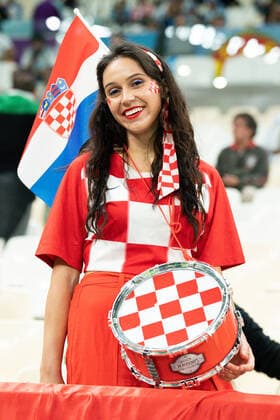 December 13, 2022, Lusail, Doha, Qatar, Qatar: DOHA, QATAR - DECEMBER 13: Supporters of Croatia pose for a photo before the FIFA World Cup, WM, Weltmeisterschaft, Fussball Qatar 2022 Semi-finals match between Argentina and Croatia at Lusail Stadium on December 13, 2022 in Lusail, Qatar. Lusail Qatar - ZUMAp175 20221213_zsa_p175_007 Copyright: xFlorenciaxTanxJunx