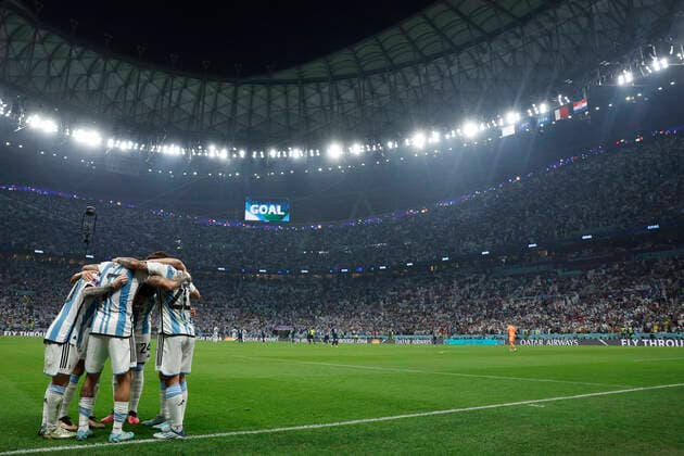 Players of Argentina celebrate after scoring during the FIFA World Cup, WM, Weltmeisterschaft, Fussball semifinals soccer match between Argentina and Croatia at Lusail Stadium in Lusail, Qatar, 13 December 2022. Mundial de Fútbol 2022: Argentina - Croatia !ACHTUNG: NUR REDAKTIONELLE NUTZUNG!  Copyright: xJUANJOxMARTINx GR2145 20221213-cfe3f7fb8263cbd6d4e42ba86a6eeda9ed862db6