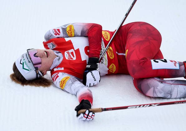 Bilder des Jahres 2022, Sport 12 Dezember Sport Themen der Woche KW50 Sport Bilder des Tages NORDIC SKIING - FIS WC Ramsau RAMSAU,AUSTRIA,16.DEC.22 - NORDIC SKIING, NORDIC COMBINED, CROSS COUNTRY - FIS World Cup, 5km, women. Image shows Lisa Hirner (AUT).  GEPAxpictures xWolfgangxGrebien