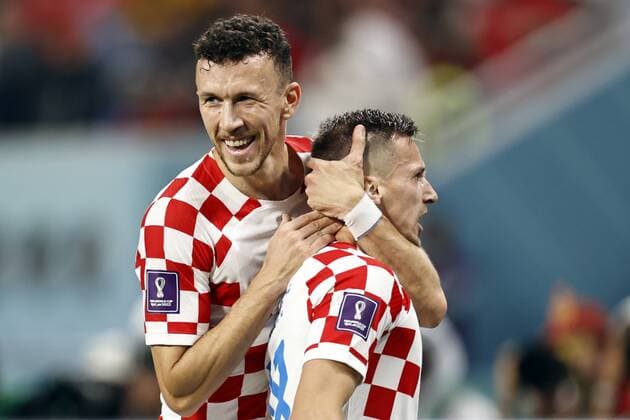 Sport Themen der Woche KW50 AR-RAYYAN - (lr) Ivan Perisic of Croatia, Mislav Orsic of Croatia celebrate the 2-1 during the FIFA World Cup, WM, Weltmeisterschaft, Fussball Qatar 2022 Play-off third place match between Croatia and Morocco at Khalifa International stadium on December 17, 2022 in Ar Rayyan, Qatar. AP Dutch Height MAURICE OF STONE FIFA World Cup Qatar 2022 2022 xVIxANPxSportx xMauricexvanxSteenxWKxIVx *** AR RAYYAN lr Ivan Perisic of Croatia, Mislav Orsic of Croatia celebrate the 2 1 during the FIFA World Cup Qatar 2022 Play off third place match between Croatia and Morocco at Khalifa International stadium on December 17, 2022 in Ar Rayyan, Qatar AP Dutch Height MAURICE OF STONE FIFA World Cup Qatar 2022 2022 xVIxANPxSportx xMauricexvanxSteenxWKxIVx 459546558 originalFilename: 459546558.jpg