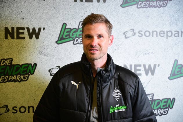 17.12.2022; Moenchengladbach; Fussball, Herren, Saison 2022 2023, Die Legenden des Parks vs. Borussia Moenchengladbach Oliver Kirch (Gladbach-Legende) DFL regulations prohibit any use of photographs as image sequences and or quasi-video. Borussia-Park NRW Deutschland *** 17 12 2022 Moenchengladbach football, men, season 2022 2023, The Legends of the Park vs Borussia Moenchengladbach Oliver Kirch Gladbach Legend DFL regulations prohibit any use of photographs as image sequences and or quasi video Borussia Park NRW Germany