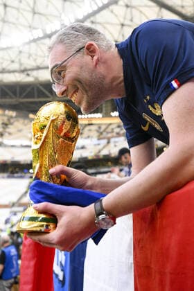 Supporters de l Equipe de France - Ambiance FOOTBALL : Argentine vs france - Finale - Coupe du Monde Qatar 2022 - 18 12 2022 JBAutissier Panoramic 