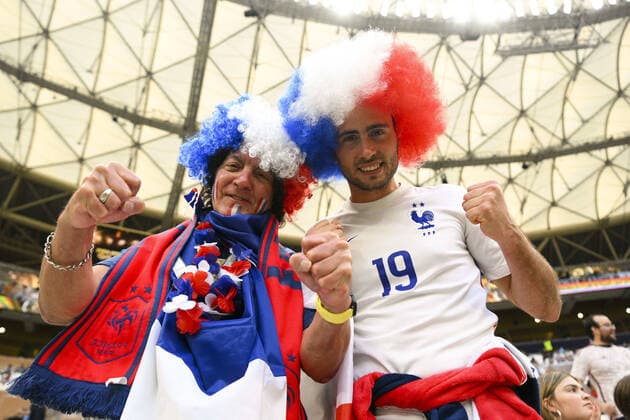Supporters de l Equipe de France - Ambiance FOOTBALL : Argentine vs france - Finale - Coupe du Monde Qatar 2022 - 18 12 2022 JBAutissier Panoramic 