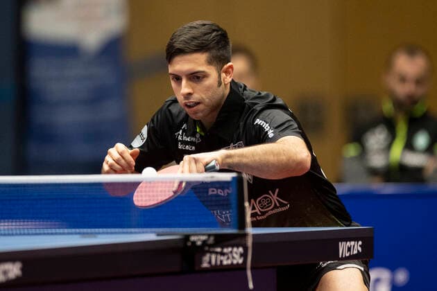 Tischtennis: 1. Bundesliga, Saison 2022 2023, 10. Spieltag, TTC Schwalbe Bergneustadt - Werder Bremen am 18.12.2022 in Bergneustadt (Nordrhein-Westfalen). Bremens Marcelo Aguirre