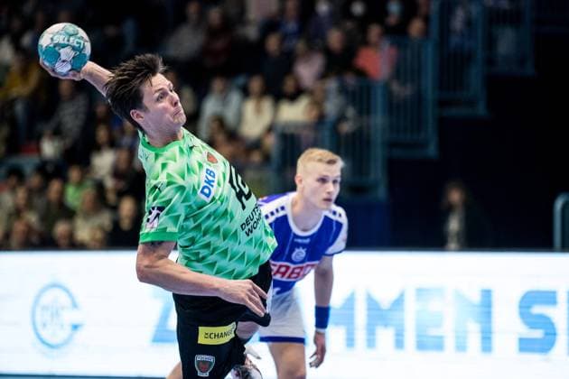 Liqui Moly Handball-Bundesliga VfL Gummersbach - Fuechse Berlin; 18.12.2022 Hans Lindberg (Fuechse Berlin, 18) Liqui Moly Handball-Bundesliga VfL Gummersbach - Fuechse Berlin; Gummersbach, Schwalbe arena Copyright: xBEAUTIFULxSPORTS Wunderlx