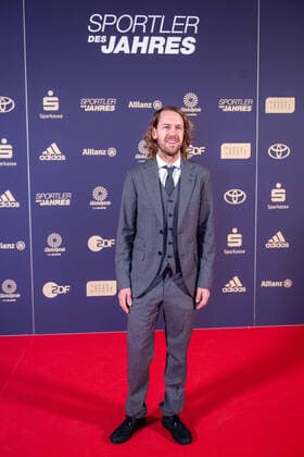 Sebastian Vettel (Rennfahrer), Sportler des Jahres, Verleihung der Ehrung im Jahre 2022, 18.12.2022, Eibner-Pressefoto Sascha Walther Sportler des Jahres, Verleihung der Ehrung im Jahre 2022, 18.12.2022 Baden-Baden Copyright: xEibner-Pressefotox EP_EER