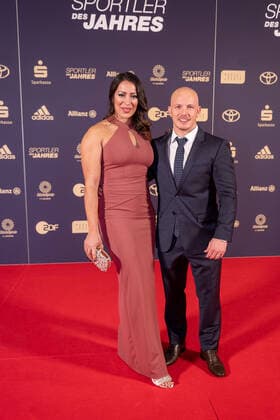 Fabian Hambuechen mit Frau Viktoria, Sportler des Jahres, Verleihung der Ehrung im Jahre 2022, 18.12.2022, Eibner-Pressefoto Sascha Walther Sportler des Jahres, Verleihung der Ehrung im Jahre 2022, 18.12.2022 Baden-Baden Copyright: xEibner-Pressefotox EP_EER