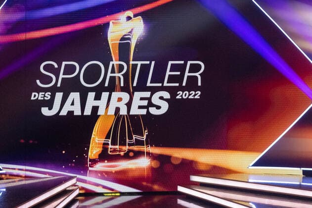 Anzeige auf der Buehne, Sportler des Jahres, Verleihung der Ehrung im Jahre 2022, 18.12.2022, Eibner-Pressefoto Sascha Walther Sportler des Jahres, Verleihung der Ehrung im Jahre 2022, 18.12.2022 Baden-Baden Copyright: xEibner-Pressefotox EP_EER