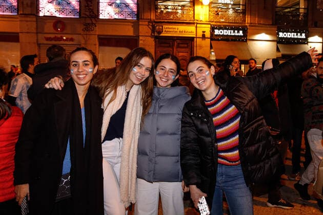 Argentina s supporters celebrate the victory in the Football World Cup Qatar 2022 in the Puerta del Sol of Madrid. December 18, 2022. (2022121829)