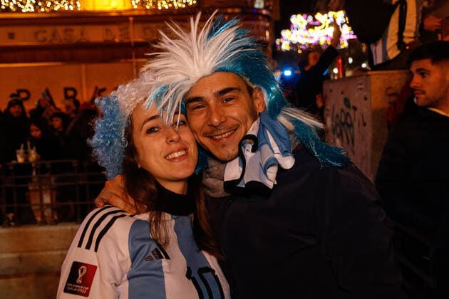 Argentina s supporters celebrate the victory in the Football World Cup Qatar 2022 in the Puerta del Sol of Madrid. December 18, 2022. (2022121831)
