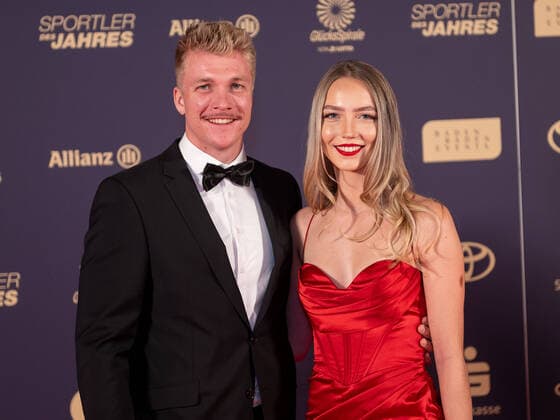 Jacob Schopf, und Freundin Emily Schilf, Sportler des Jahres, Verleihung der Ehrung im Jahre 2022, 18.12.2022, Eibner-Pressefoto Sascha Walther Sportler des Jahres, Verleihung der Ehrung im Jahre 2022, 18.12.2022 Baden-Baden Copyright: xEibner-Pressefotox EP_EER