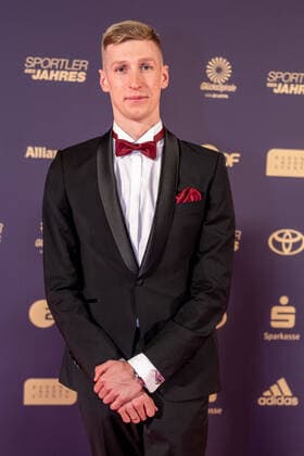 Florian Wellbrock, Sportler des Jahres, Verleihung der Ehrung im Jahre 2022, 18.12.2022, Eibner-Pressefoto Sascha Walther Sportler des Jahres, Verleihung der Ehrung im Jahre 2022, 18.12.2022 Baden-Baden Copyright: xEibner-Pressefotox EP_EER