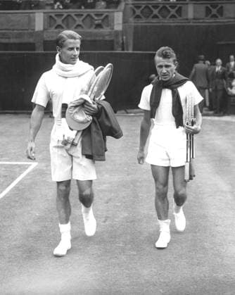 Bunny Austin HW Bunny Austin and BM Bitsy Grant walking onto Centre Court at Wimbledon for a fifth round match. 28th June 1937 Great Britain  Copyright: xTopFotox 0087588
