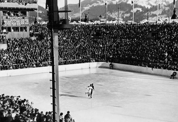 Maxie Herber & Ernst Baier 1936 Olympis - Maxie Herber & Ernst Baier - pair skaters Ernst Baier (born September 27, 1905 in Zittau, Saxony, Germany - died July 8, 2001 in Garmisch, Bavaria, Germany) was a German figure skater. He became Olympic champion in pairs in 1936 together with Maxi Herber. The pair skaters also won several World and European championships. TopFoto Germany  Copyright: xTopFotox 1029430