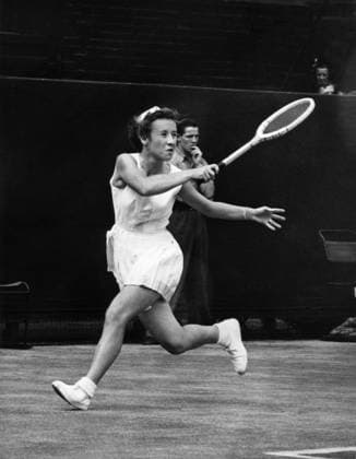 Miss Maureen (Little Mo) Connolly (seen here) v. Miss Doris Hart 1953. Maureen Catherine ( Little Mo ) Connolly (born September 17, 1934 - died June 21, 1969) was an American tennis player who was the first woman to win all four Grand Slam tournaments during the same calendar year. TopFoto United Kingdom England  Copyright: xTopFotox 1108114
