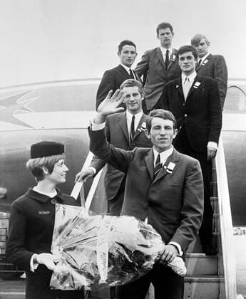 Peace Race Paris : Jean Pierre Danguillaume receives a traditional bunch of welcoming flowers from an Air France hostess as he and members of his team arrived at Orly Airpot 28 May 1969 following their victory in the 22nd International Peace Race , the most famous cycling race to be held in the Eastern European countries . France  Copyright: xTopFotox 1345081