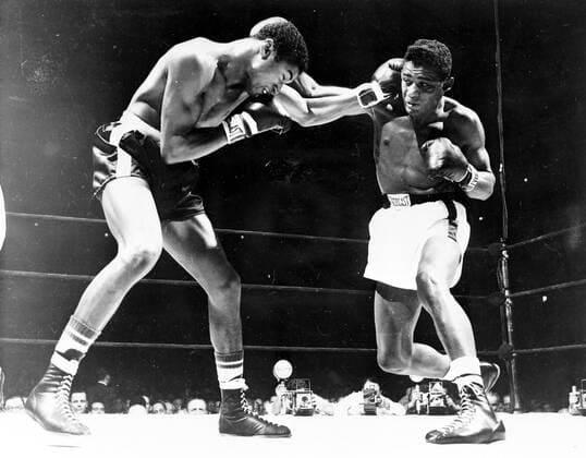 WILLIE TROY V FLOYD PATTERSON BOXING MATCH 23 FEBRUARY 1960 United States  Copyright: xTopFotox IPU389572