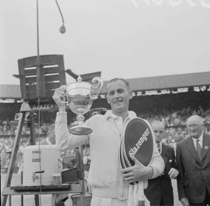 FRASER NEALE - TENNIS AT WIMBLEDON 1 JULY 1960  Copyright: xTopFotox IPU396299