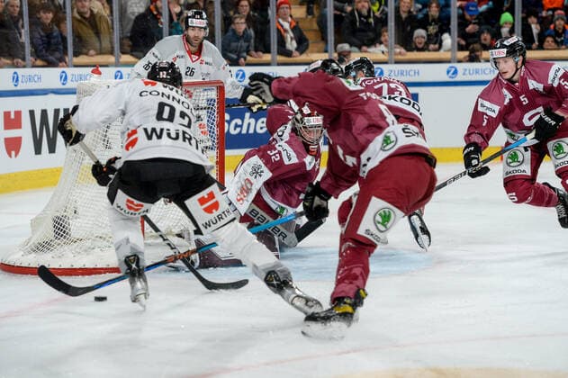26.12.2022, Davos, Eisstadion Davos, Spengler Cup: HC Sparta Praha - Team Canada, goalkeeper Josef Korenar of Sparta Prague Davos Eisstadion Davos Graubünden Switzerland Copyright: xJustPictures.ch AndreaxBrancax