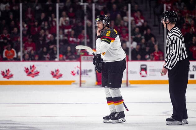 Eishockey, U20 WM, Kanada - Deutschland 221228 Rayan Bettahar of Germany leaves the ice after a penalty during the 2023 IIHF World Junior Championship game between Canada and Germany on December 28, 2022 in Halifax. Photo: Simon Hastegard BILDBYRAN kod SH SH0389 ishockey Ice hockey, Eishockey jvm junior-vm u20 2023 iihf world junior championship world juniors canada kanada tyskland germany bbeng depp Copyright: SIMONxHASTEGARD BB221228SH105