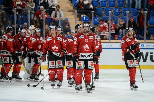 29.12.2022, Davos, Eisstadion Davos, Spengler Cup: Orebro HK - Team Canada, Canada eliminated from the tournament Davos Eisstadion Davos Graubünden Switzerland Copyright: xJustPictures.ch AndreaxBrancax