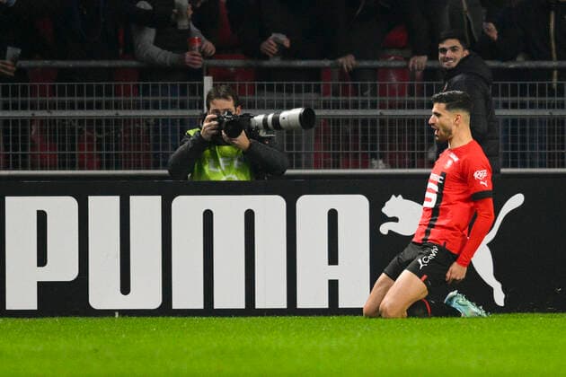 Joie des joueurs du FC Rennes apres le but de Martin Terrier (Rennes FC) FOOTBALL : Rennes vs Nice - Ligue 1 Uber Eats - 02 01 2023 JBAutissier Panoramic 