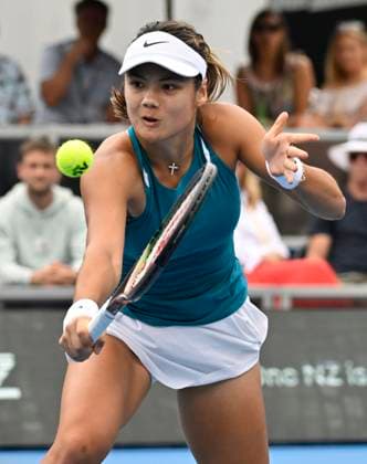 3rd January 2022: Auckland, New Zealand: Great Britain s Emma Raducanu during play on Day 2 of the women s ASB Classic at the ASB Tennis Arena,  ActionPlus12464294 AndrewxCornaga