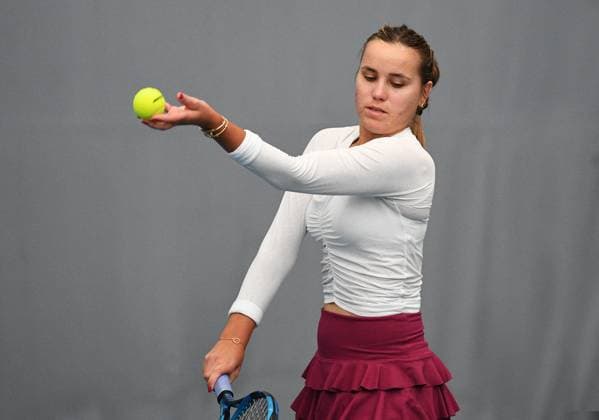 4th January 2022: Auckland, New Zealand: Sofia Kenin of USA during play on Day 3 of the 2023 Womens s ASB Classic. ASB Tennis Centre, Auckland, New Zealand.  ActionPlus12464672 ChrisxSymes