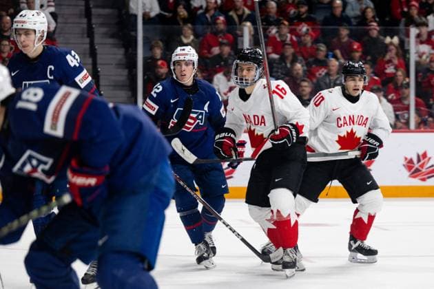 230105 Connor Bedard of Canada during the 2023 IIHF World Junior Championship semifinal between USA and Canada on January 5, 2023 in Halifax. Photo: Simon Hastegard BILDBYRAN kod SH SH0402 ishockey Ice hockey, Eishockey jvm junior-vm u20 2023 iihf world junior championship world juniors semifinal semifinals usa canada kanada bbeng Copyright: SIMONxHASTEGARD BB230105SH010