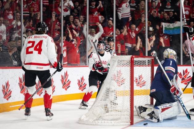 230105 Connor Bedard of Canada celebrates the 2-1 goal during the 2023 IIHF World Junior Championship semifinal between USA and Canada on January 5, 2023 in Halifax. Photo: Simon Hastegard BILDBYRAN kod SH SH0402 ishockey Ice hockey, Eishockey jvm junior-vm u20 2023 iihf world junior championship world juniors semifinal semifinals usa canada kanada bbeng jubel Copyright: SIMONxHASTEGARD BB230105SH023