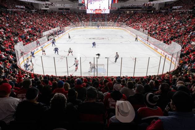 230105 View from the stands during the 2023 IIHF World Junior Championship semifinal between USA and Canada on January 5, 2023 in Halifax. Photo: Simon Hastegard BILDBYRAN kod SH SH0402 ishockey Ice hockey, Eishockey jvm junior-vm u20 2023 iihf world junior championship world juniors semifinal semifinals usa canada kanada bbeng publik Copyright: SIMONxHASTEGARD BB230105SH030