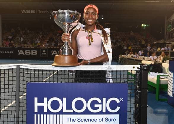 8th January 2022: Auckland, New Zealand: USA s Coco Gauff with the winners trophy after winning the ASB Classic at the ASB Tennis Arena, Auckland, New Zealand  ActionPlus12466085 AndrewxCornaga
