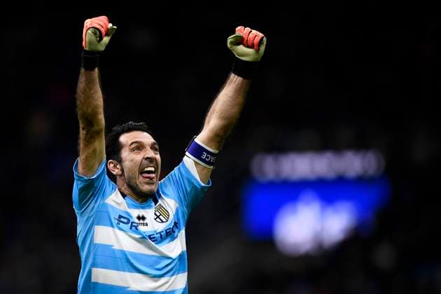 Sport Themen der Woche KW02 Sport Bilder des Tages FC Internazionale v Parma Calcio - Coppa Italia Gianluigi Buffon of Parma Calcio celebrates during the Coppa Italia football match between FC Internazionale and Parma Calcio. Milan Italy Copyright: xNicolòxCampox