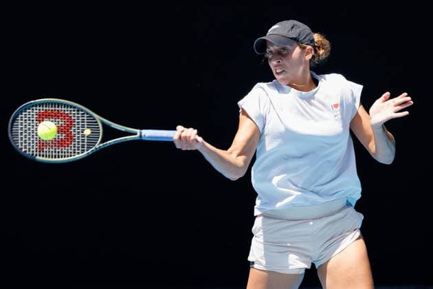 January 11, 2023: Madison Keys practising on Rod Laver Arena ahead of the 2023 Australian Open in Melbourne, Australia. Cal Media USA - ZUMAc04_ 20230111_zaf_c04_075 Copyright: xSydneyxLowx