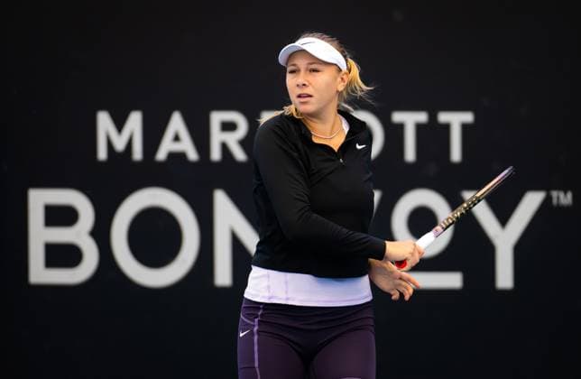 January 10, 2023, ADELAIDE, AUSTRALIA: Amanda Anisimova of the United States in action during the first round of the 2023 Adelaide International 2 WTA, Tennis Damen 500 tennis tournament ADELAIDE AUSTRALIA - ZUMAa181 20230110_zaa_a181_004 Copyright: xRobxPrangex