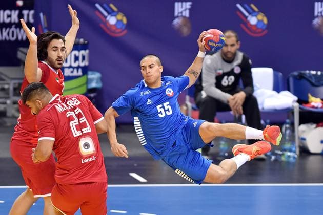Sport Themen der Woche KW02 Sport Bilder des Tages 2023.01.12 Krakow Pilka reczna mezczyzn, sezon 2022 2023, Mistrzostwa Swiata 2023 Chile - Iran N z Francisco Andres Ahumada Collado Foto Krzysztof Porebski PressFocus 2023.01.12 Krakow Handball, 2022 23 season, 28th Men s World Championship, WM, Weltmeisterschaft Chile - Iran Francisco Andres Ahumada Collado Credit: Krzysztof Porebski PressFocus NEWSPIX.PL --- Newspix.pl POLAND OUT!  20230112PF_KP002